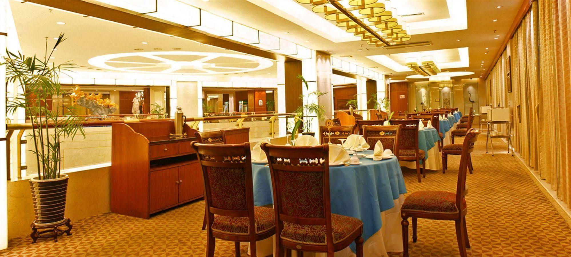 Yiwu Yi He Hotel Εξωτερικό φωτογραφία